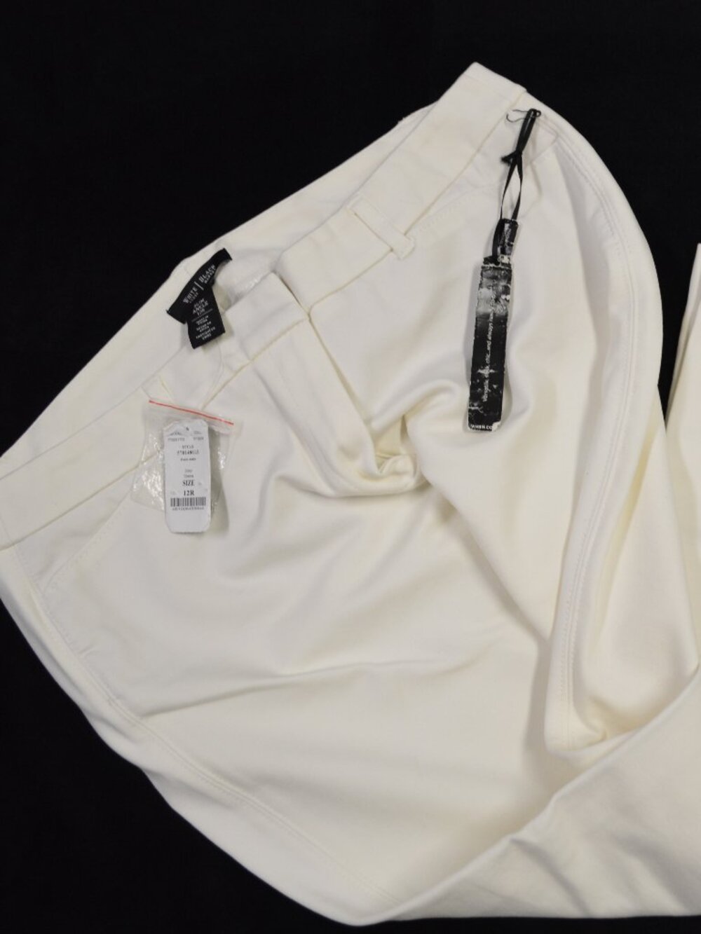 Women’s White House Black Market NWT Slim Ankle Ponte Pants Size 12R White